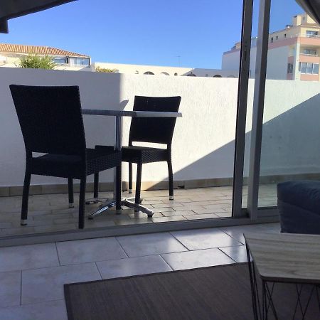Studio Climatise Classe 2 Dans Marina Proche Mer Et Etang - Lit Wifi Fibre Et Parking Prive سُت المظهر الخارجي الصورة
