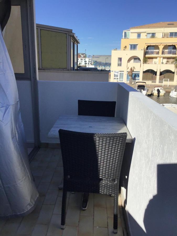Studio Climatise Classe 2 Dans Marina Proche Mer Et Etang - Lit Wifi Fibre Et Parking Prive سُت المظهر الخارجي الصورة