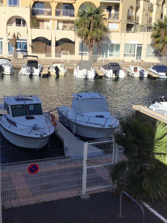 Studio Climatise Classe 2 Dans Marina Proche Mer Et Etang - Lit Wifi Fibre Et Parking Prive سُت المظهر الخارجي الصورة