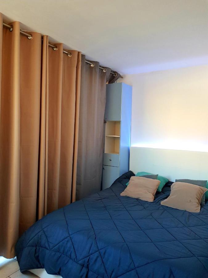 Studio Climatise Classe 2 Dans Marina Proche Mer Et Etang - Lit Wifi Fibre Et Parking Prive سُت المظهر الخارجي الصورة